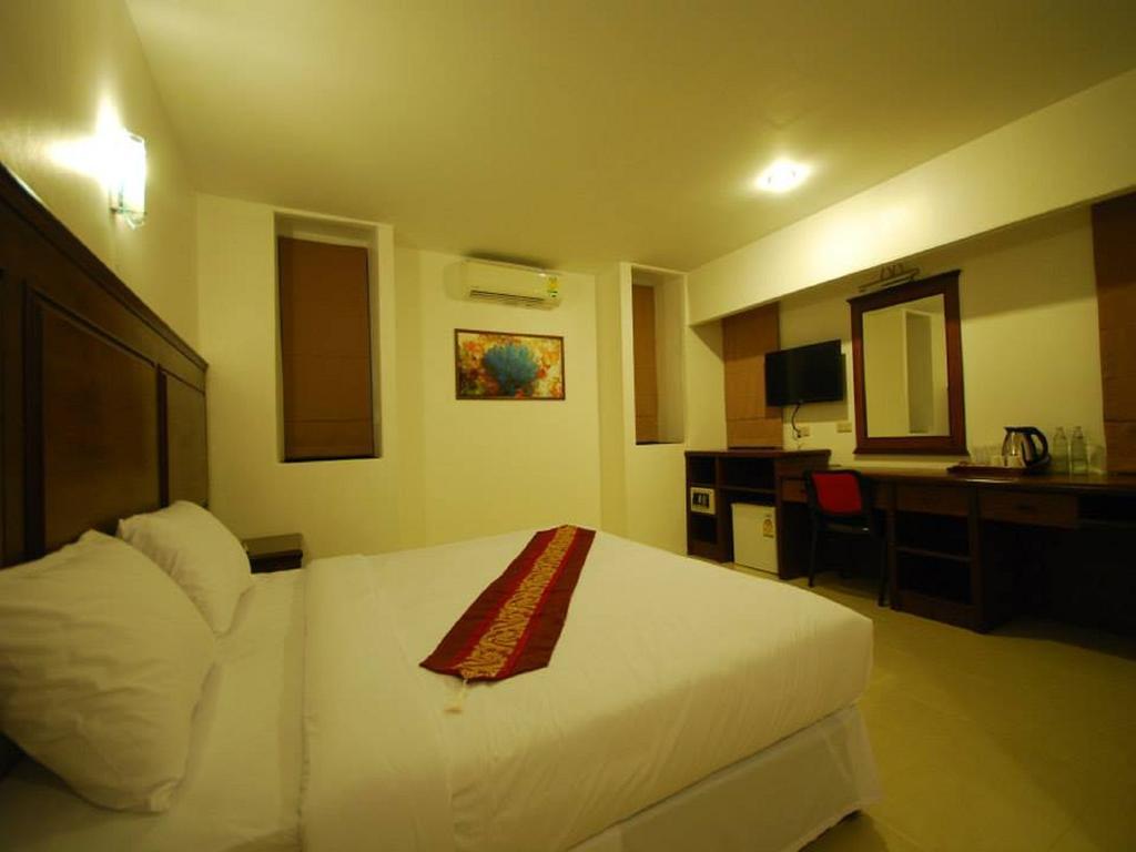 Patong Budget Rooms Bilik gambar
