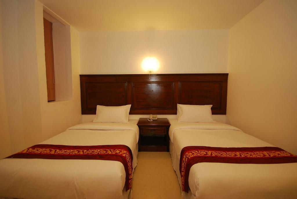 Patong Budget Rooms Luaran gambar
