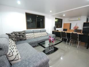 Patong Budget Rooms Luaran gambar